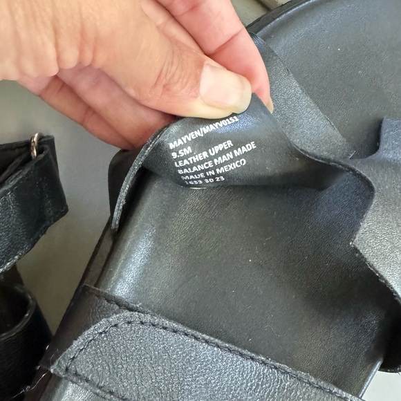 Steve Madden Mayven Slide Sandal Women’s 9.5 Black Leather Adjustable Strap - Picture 5 of 7